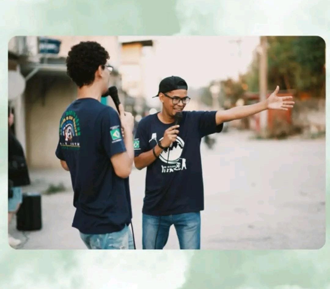 Uma Igreja Presente